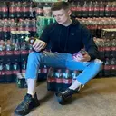 ஸ்டிக்கர்