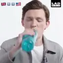 ஸ்டிக்கர்